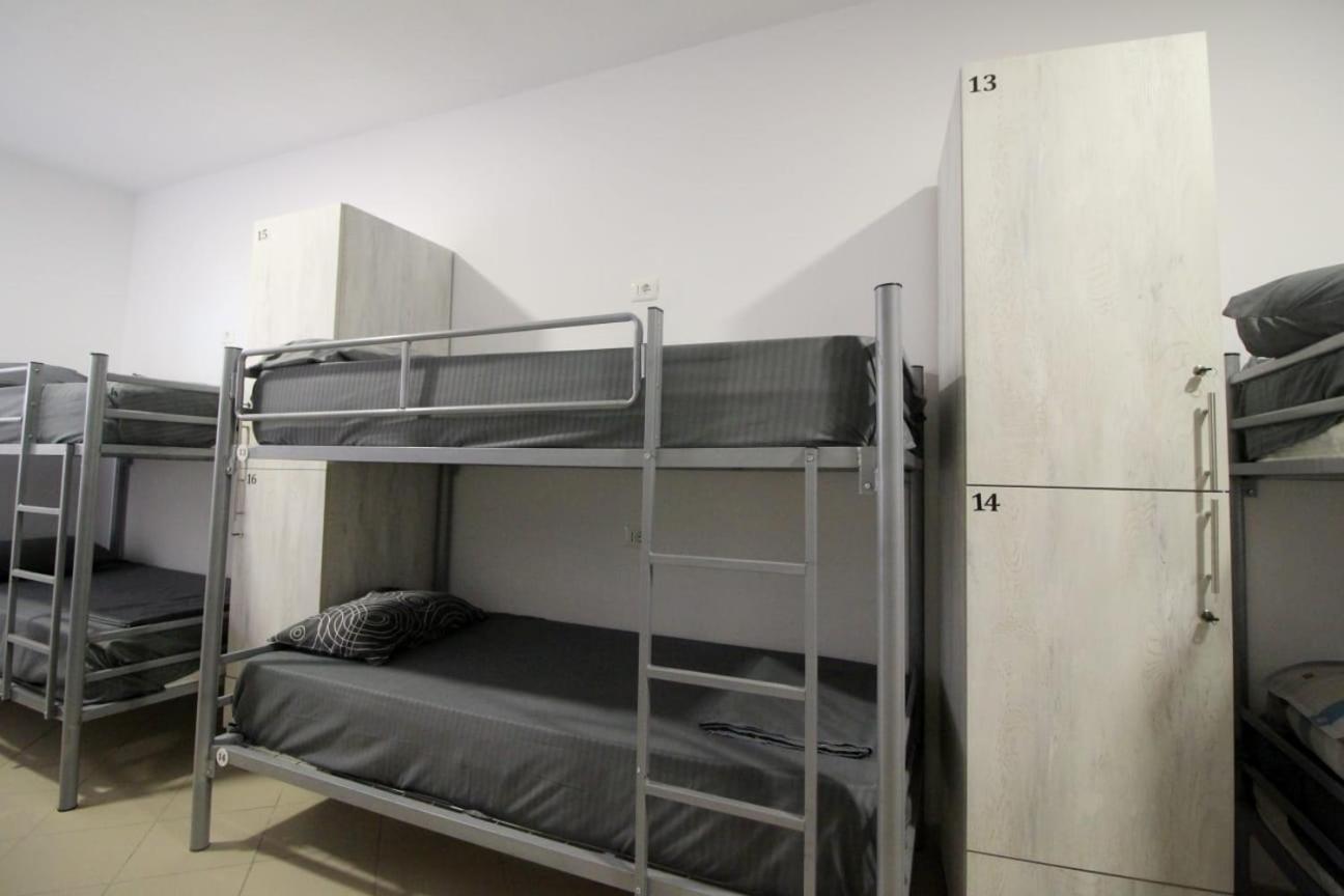 סרנדה Hostel K13 מראה חיצוני תמונה
