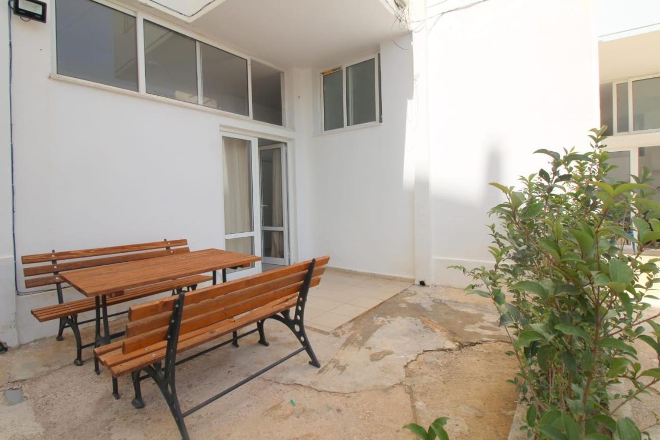 סרנדה Hostel K13 מראה חיצוני תמונה