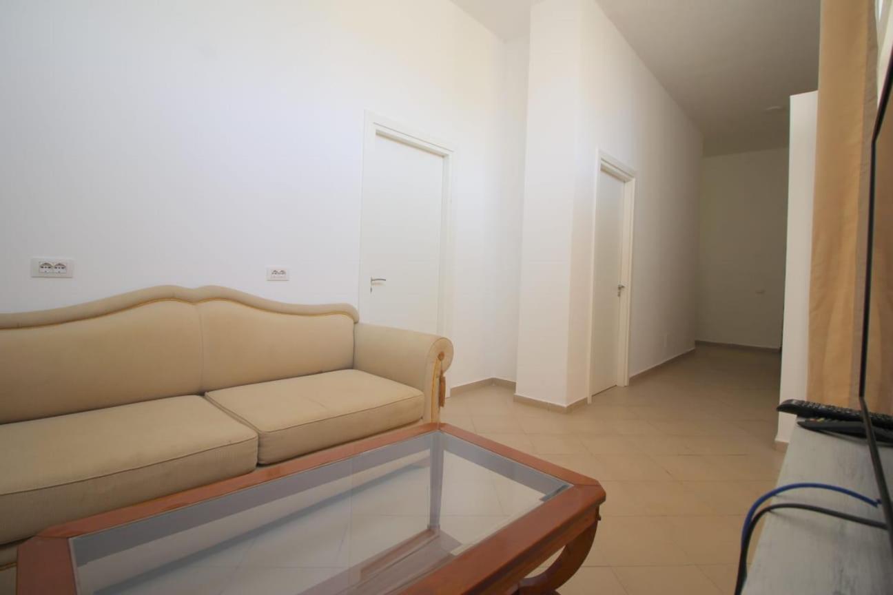 סרנדה Hostel K13 מראה חיצוני תמונה